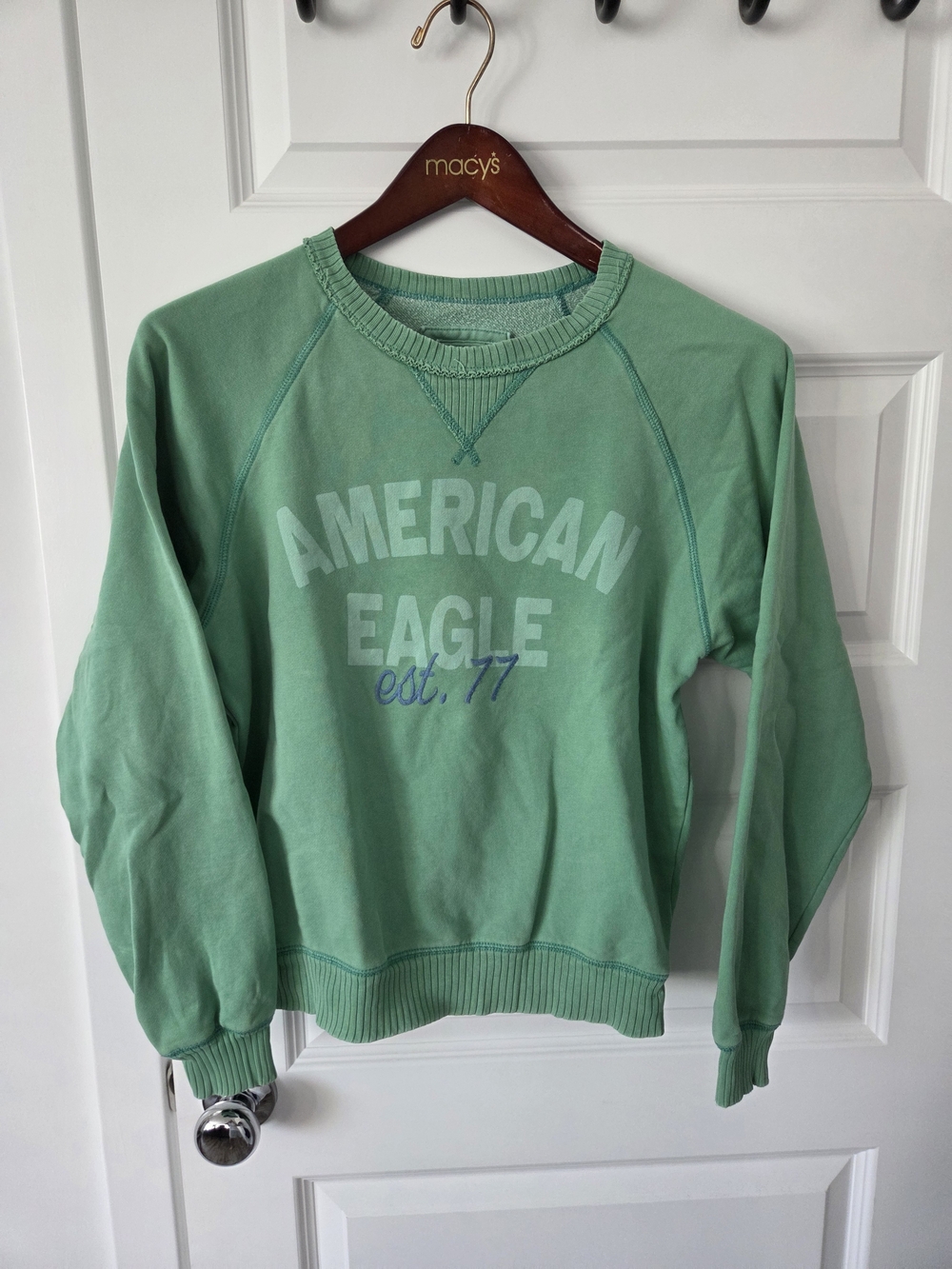 American Eagle Womens Green Crewneck Sweatshirt Size XS